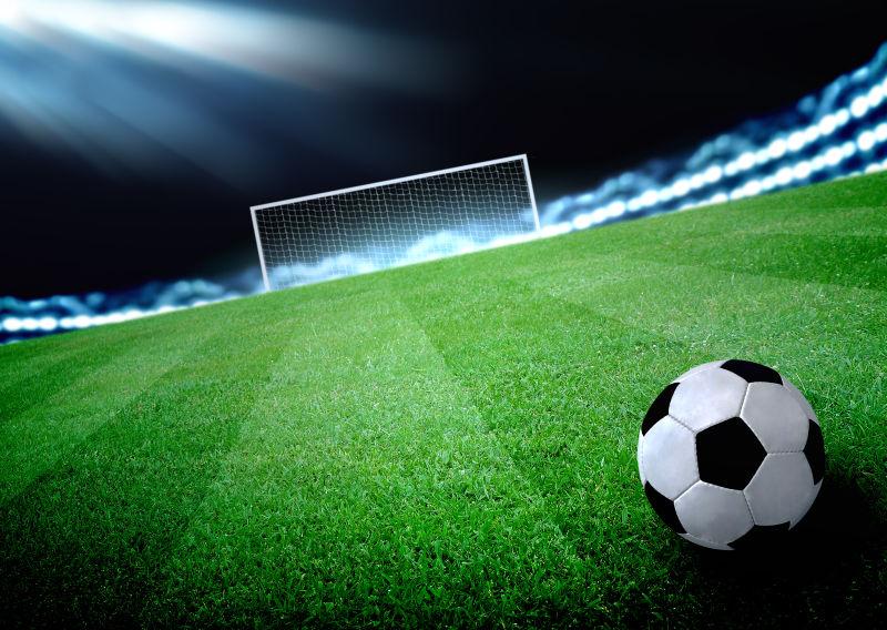 杰伦·约翰逊背靠背拿下三双，成为老鹰队史第二人