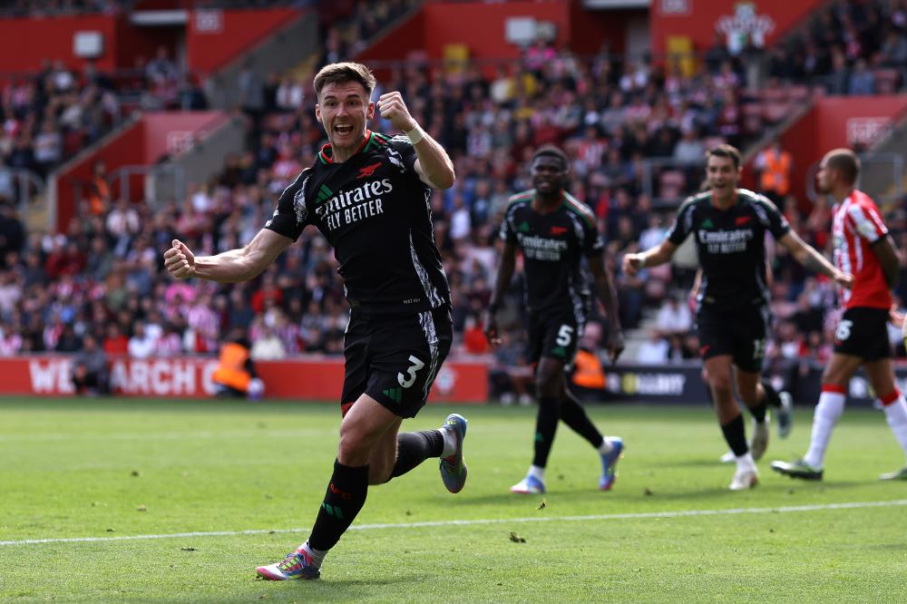 阿里亚斯入围2025年国际足联年度最佳男子阵容候...